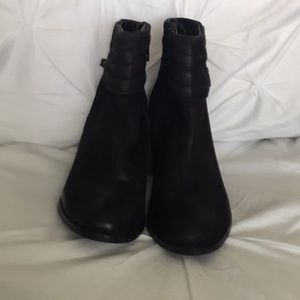 Suede leather booties